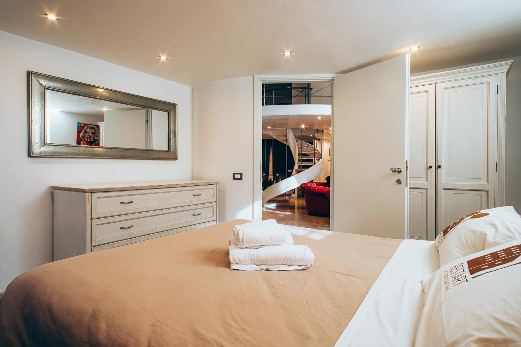 Restart Accommodations Borghese Roma Ngoại thất bức ảnh