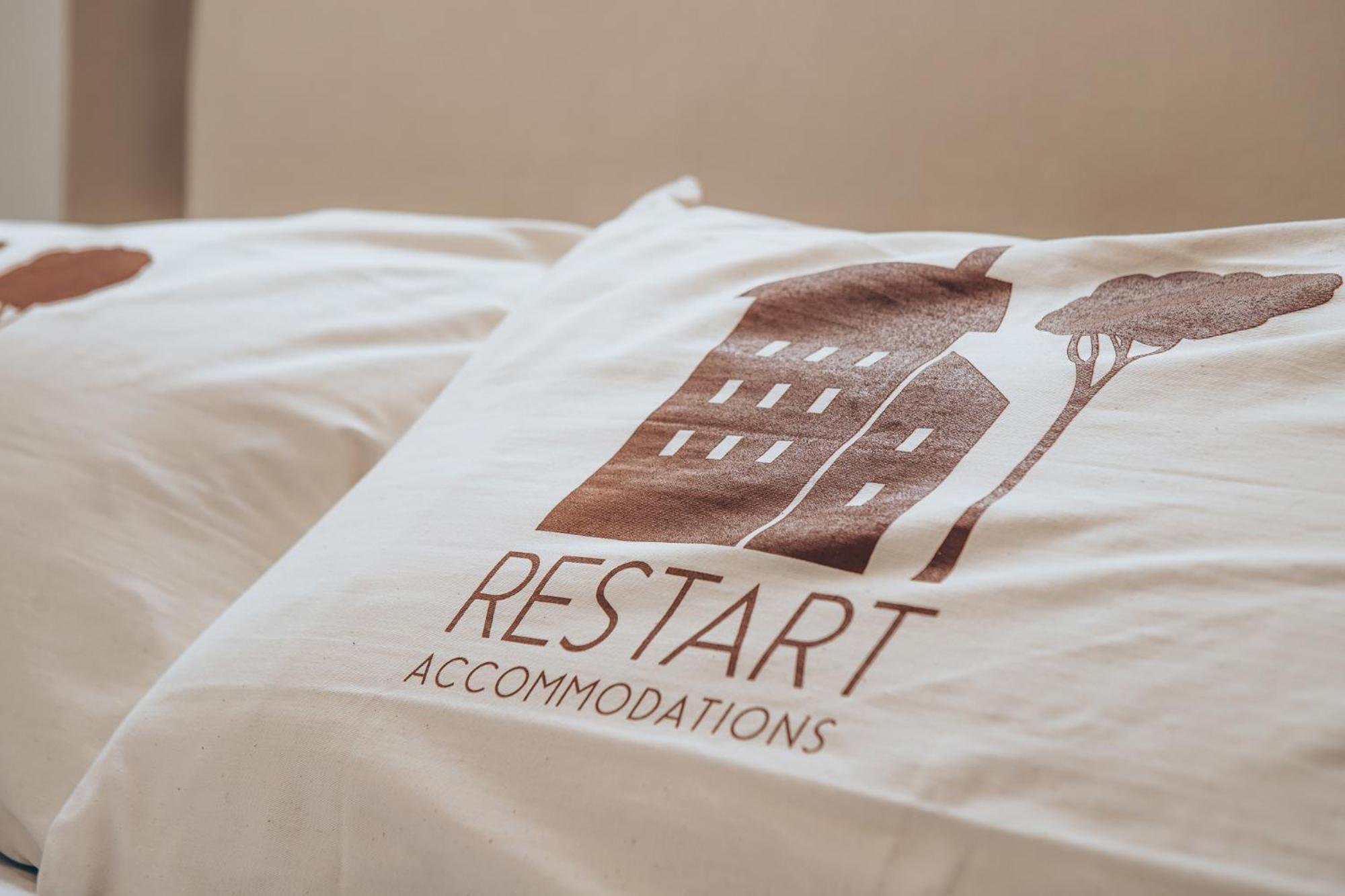 Restart Accommodations Borghese Roma Ngoại thất bức ảnh